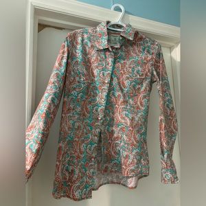 women’s rodeo shirt.